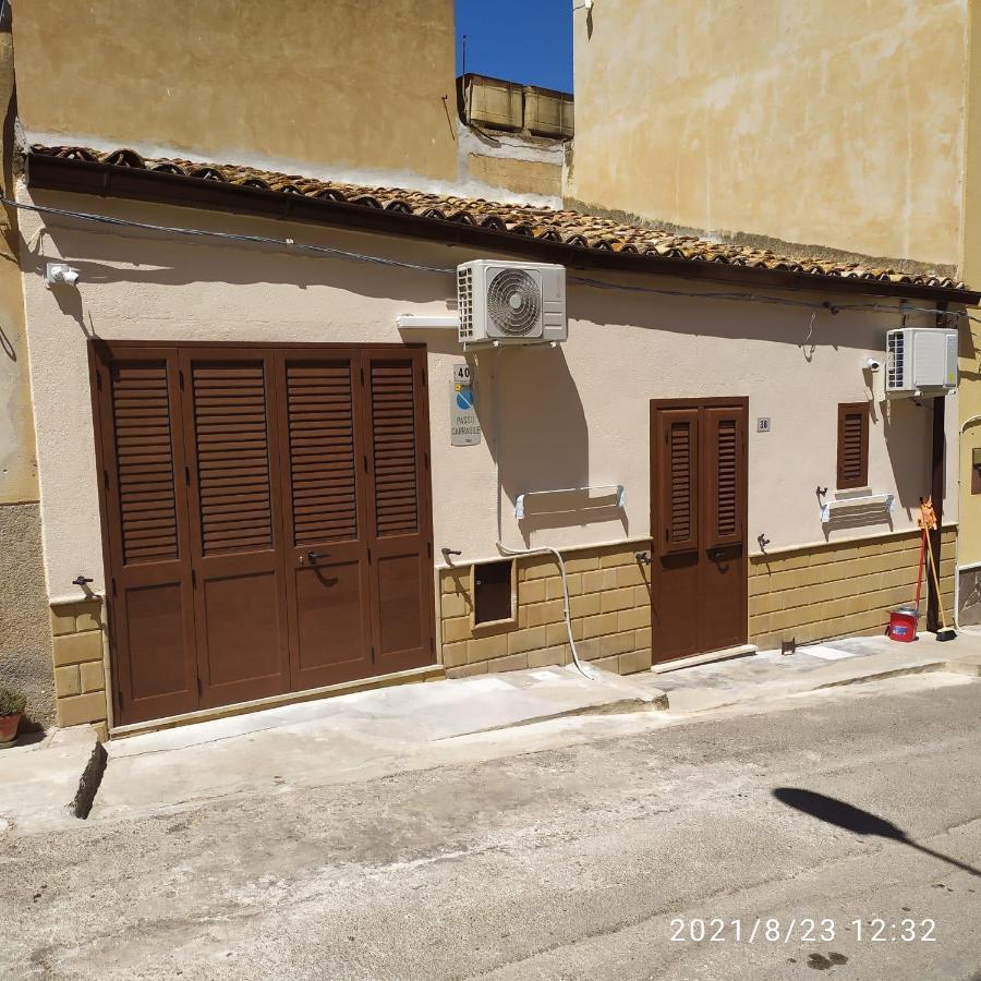 Stone House E Casa Vacanze Zia Rosina Montemaggiore Belsito 外观 照片