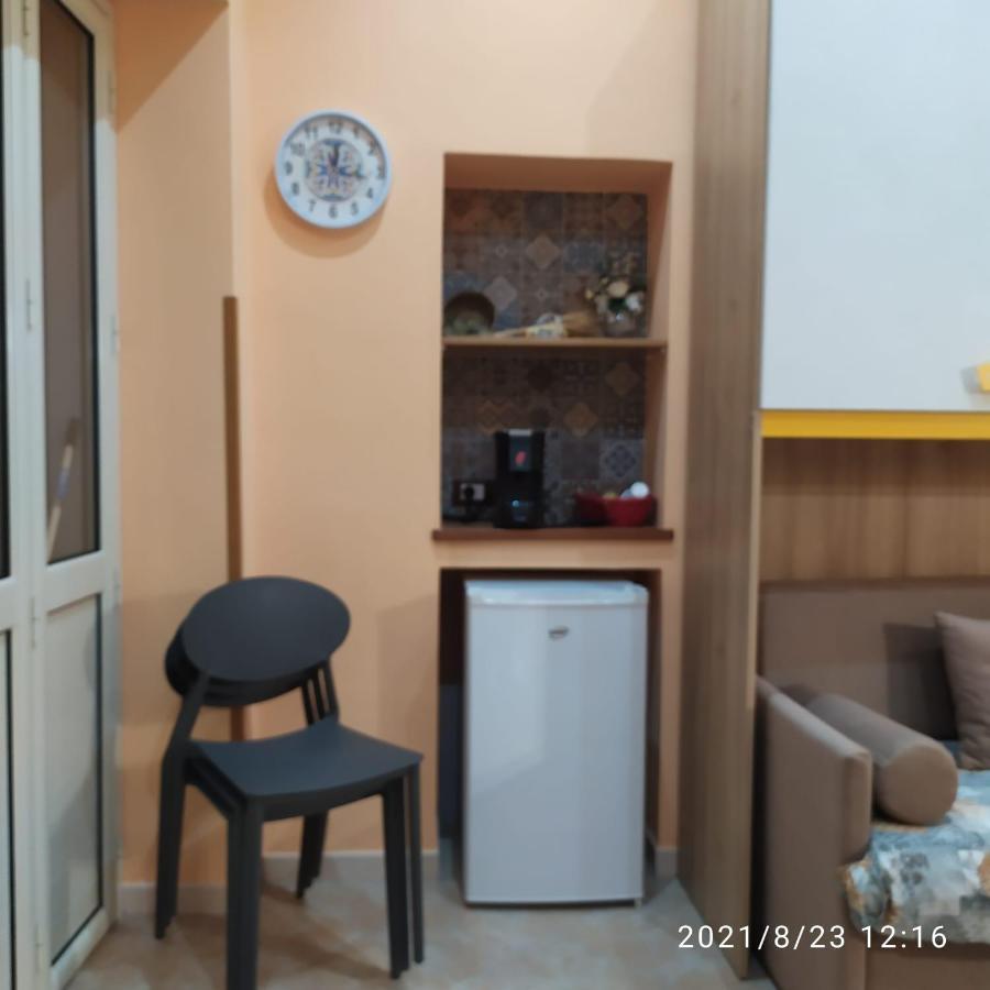 Stone House E Casa Vacanze Zia Rosina Montemaggiore Belsito 外观 照片